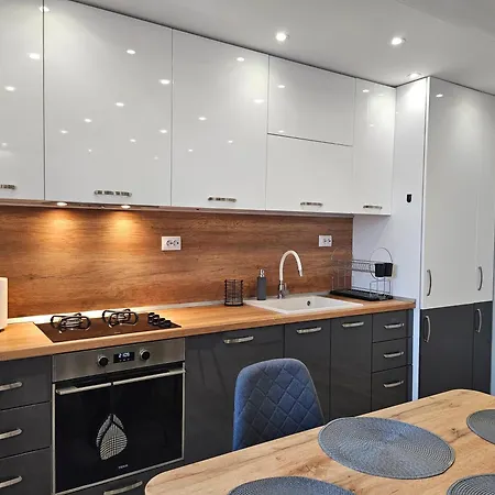 Lejlighed Boutique Yellow 1