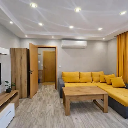 Boutique Yellow 1 Διαμέρισμα